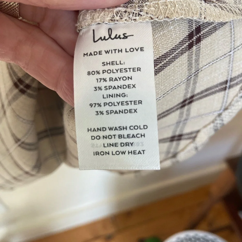 New w tags, lulu’s MIDI sleeveless dress w zipper - Picture 4 of 9